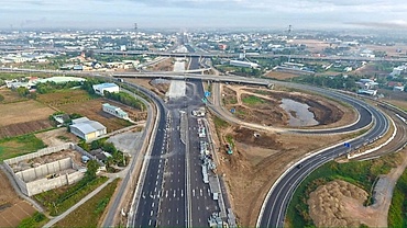 Hạ tầng dần định hình giá trị bất động sản Bến Lức