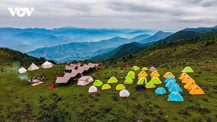 Cao Xiem Mt. where forests, clouds, and culture meet in Northern Vietnam