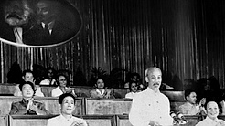 Vận dụng tư tưởng Hồ Chí Minh để kiến tạo Việt Nam phát triển bền vững