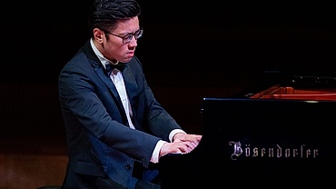 Vietnamese pianist to give solo performance of Liszt’s full “Transcendental Études” in Hanoi