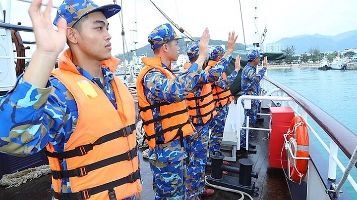 Vietnamese Sailing Ship Le Quy Don sets sail for Thailand, Cambodia