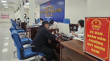 Cán bộ yếu kém, thiếu trách nhiệm sẽ bị tinh giản biên chế