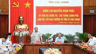 PM suggests Hau Giang developing smart agriculture