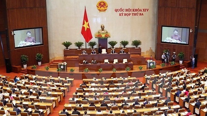 Lawmakers discuss bills on public debt, foreign trade management