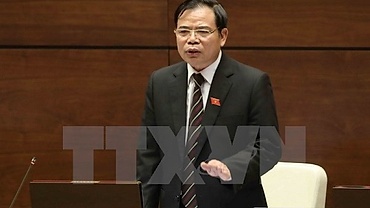 Pig overproduction problem heats up parliament’s Q&A session