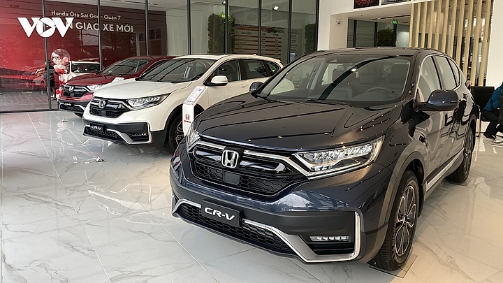 Thị trường ô tô đầu năm 2021: Khó khăn nối tiếp