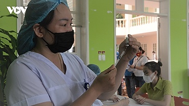 Móng Cái triển khai tiêm hơn 30.900 liều vaccine Sinopharm