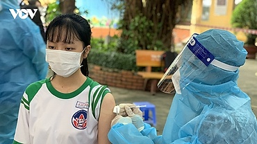 Lần đầu tiên tiêm vaccine ngừa COVID-19 cho trẻ em tại TP.HCM