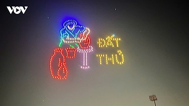 Chiêm ngưỡng màn trình diễn ánh sáng Drone Light tại TP. Thủ Dầu Một