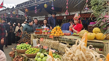 Không gian đậm bản sắc văn hóa dân tộc tại lễ hội hoa ban TP Sơn La