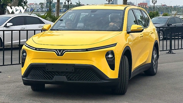 Top 10 mẫu xe bán chạy nhất tháng 4/2026: VinFast thống trị bảng xếp hạng