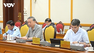 Tổng Bí thư, Chủ tịch nước chủ trì phiên họp về phương hướng phát triển TP.HCM