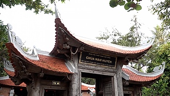 Tiếng chuông chùa giữa trùng khơi Trường Sa: Điểm tựa tâm linh nơi đầu sóng